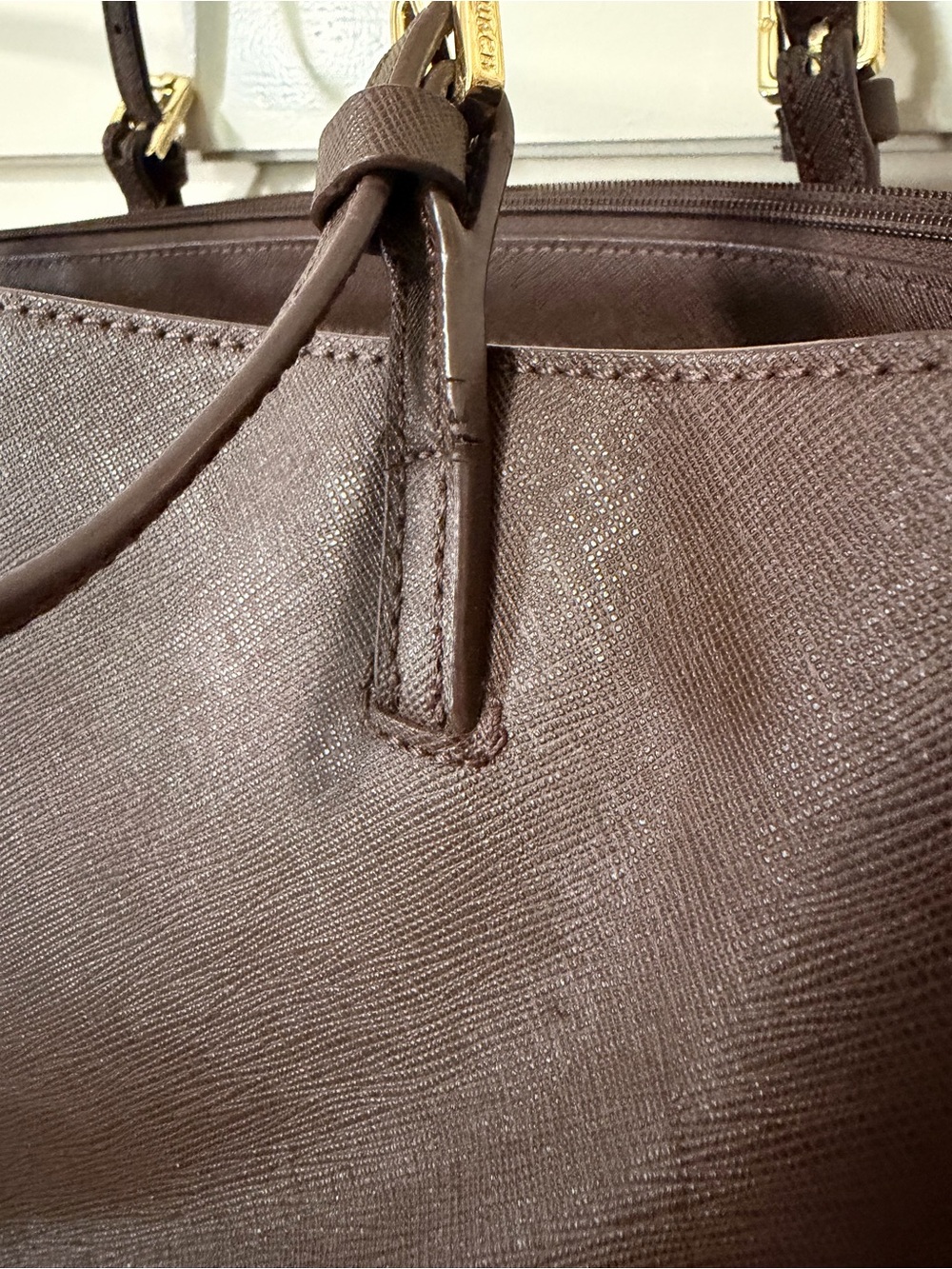 Tory Burch Chocolate Brown Saffiano Leather Tote with Gold Hardware - Picture 8 of 17